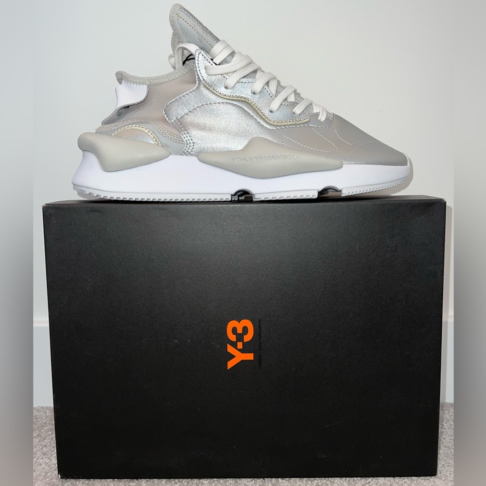 Brand New with Tags Adidas Y-3 Kaiwa Silver Size US 9